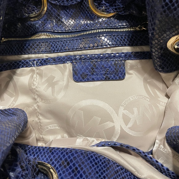 NWOT Michael Kors Snake Print Bag - Picture 8 of 12